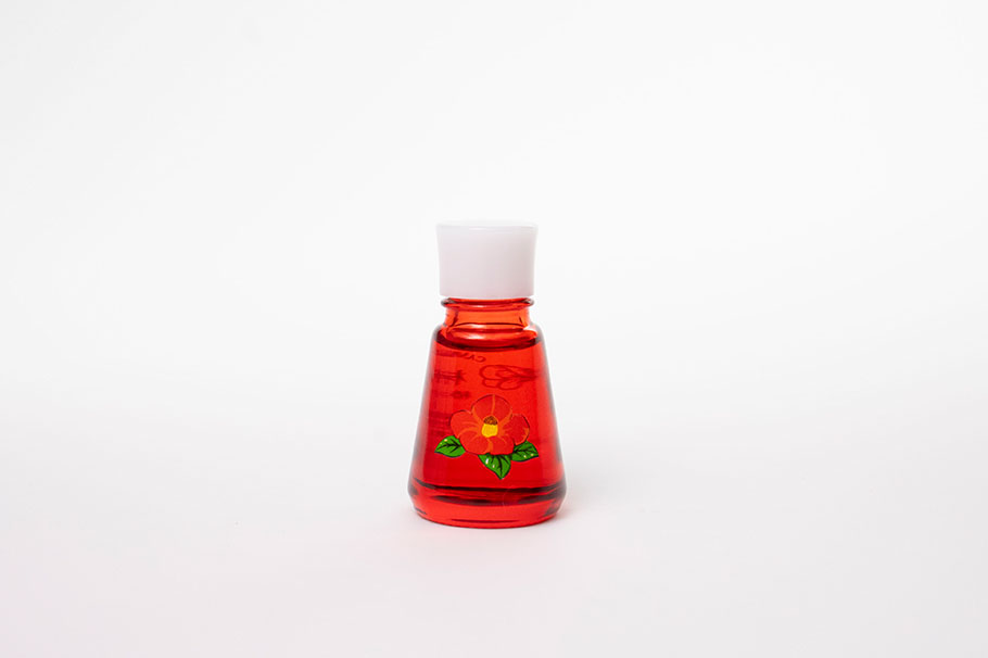 三原椿油（10ml瓶） | TOKYO GIFTS 62 | 東京の工芸品・お土産・特産品